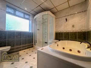 Photo 30- click for photo gallery